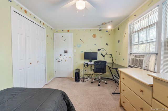 20 Spaulding Lane, Stony Brook, NY 11790