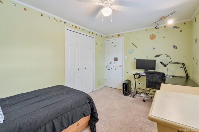 20 Spaulding Lane, Stony Brook, NY 11790