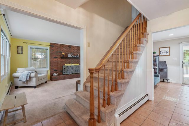 20 Spaulding Lane, Stony Brook, NY 11790