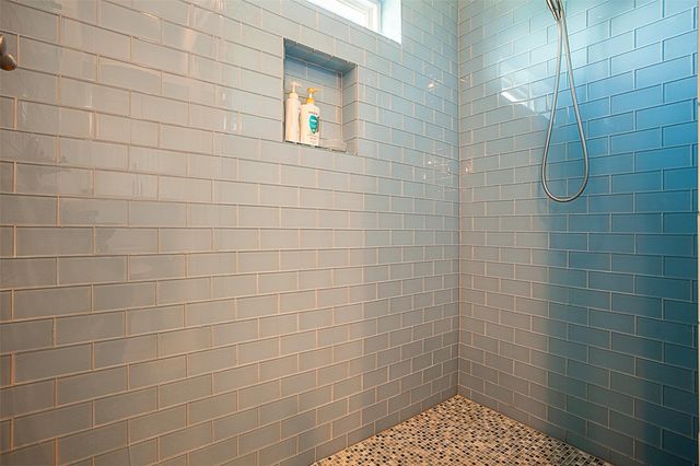 1255 Cloon Street, Crystal Beach, TX 77650