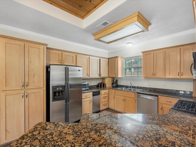 220 Harbour Row Drive, Coldspring, TX 77331