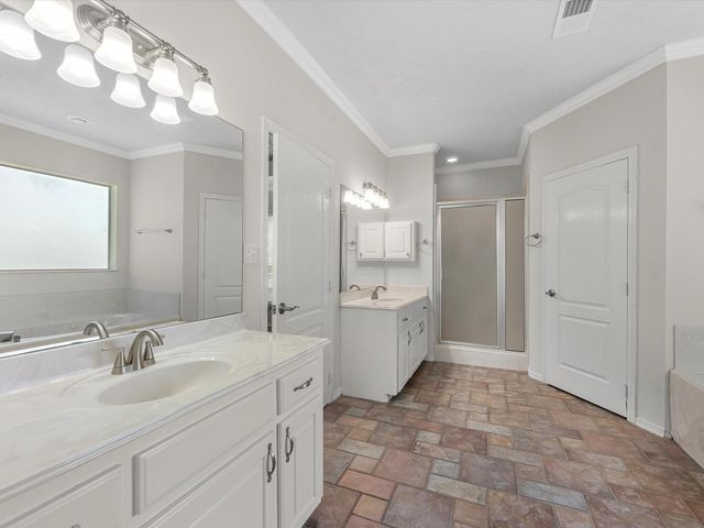 220 Harbour Row Drive, Coldspring, TX 77331