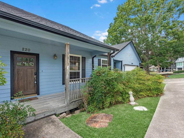 220 Harbour Row Drive, Coldspring, TX 77331