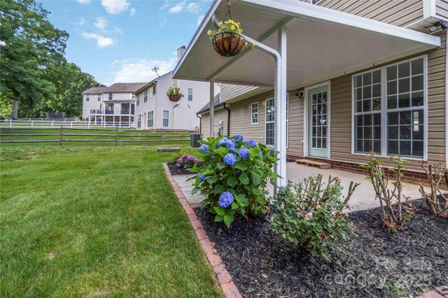 204 Pebble Creek Crossing, Fort Mill, SC 29715