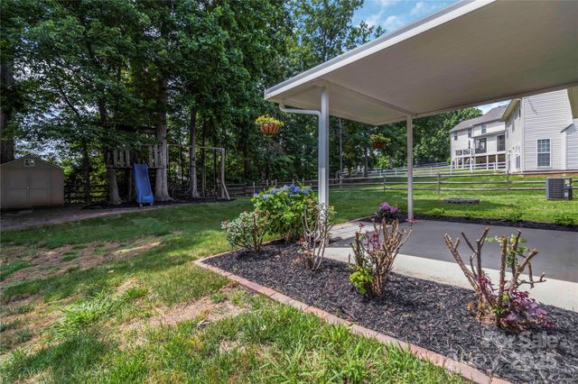 204 Pebble Creek Crossing, Fort Mill, SC 29715