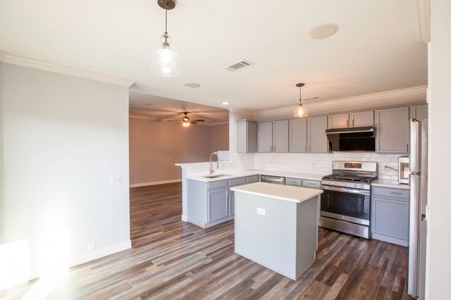 3103 Creekwood Drive, Wylie, TX 75098