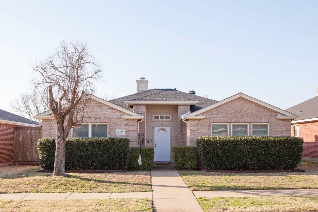 3103 Creekwood Drive, Wylie, TX 75098