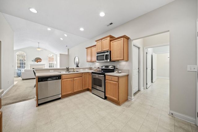 6295 Donegan Way, 15, Dublin, OH 43016