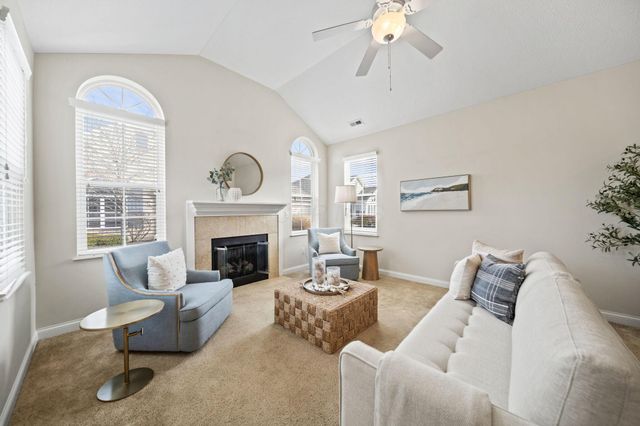 6295 Donegan Way, 15, Dublin, OH 43016