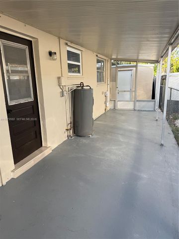 11063 SW 5th St 11063, Sweetwater, FL 33174