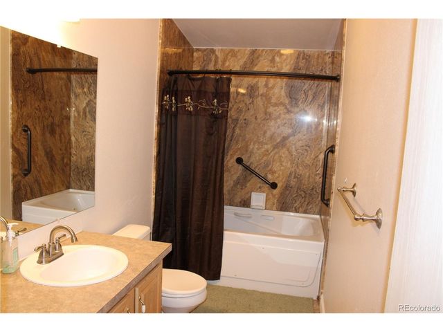 58117 E 42nd Dr, Strasburg, CO 80136