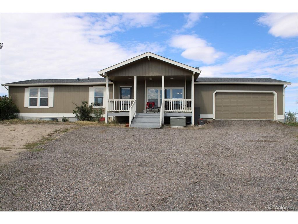 58117 E 42nd Dr, Strasburg, CO 80136