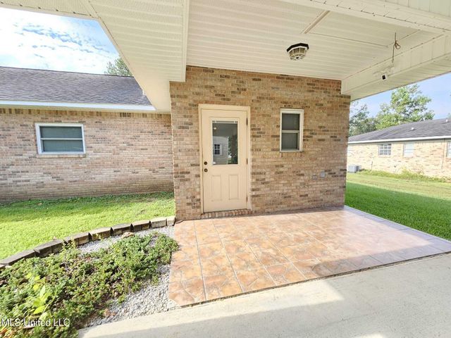4319 Adcock Street, Moss Point, MS 39563