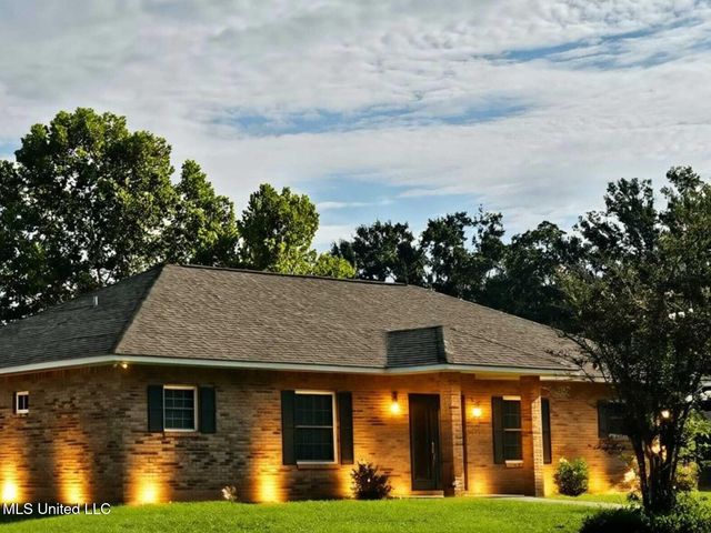 4319 Adcock Street, Moss Point, MS 39563