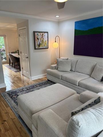 6520 Roswell Road 29, Atlanta, GA 30328