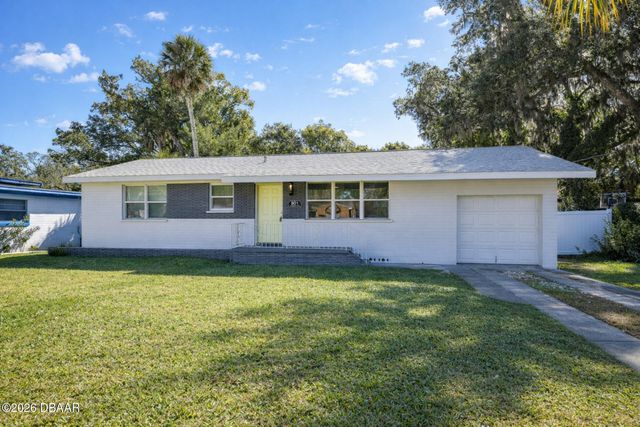 801 Madison Avenue, Daytona Beach, FL 32114