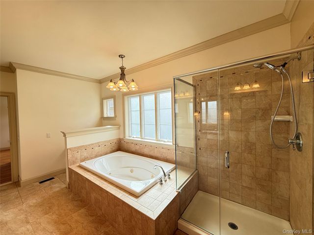 91 Caties Way, Hopewell Junction, NY 12533