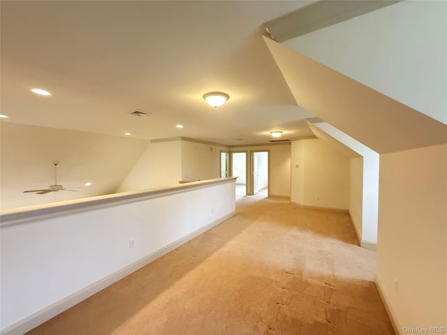 91 Caties Way, Hopewell Junction, NY 12533