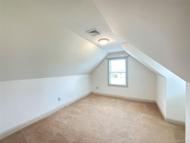 91 Caties Way, Hopewell Junction, NY 12533