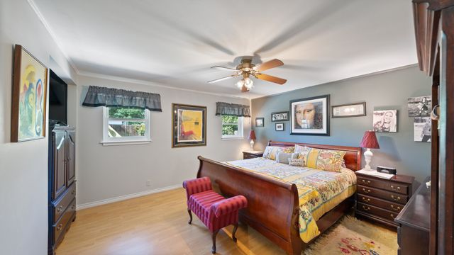 111 Granada Square, Canton, TX 75103