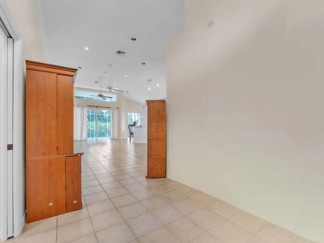 7215 Marsh Terrace, Port St. Lucie, FL 34986