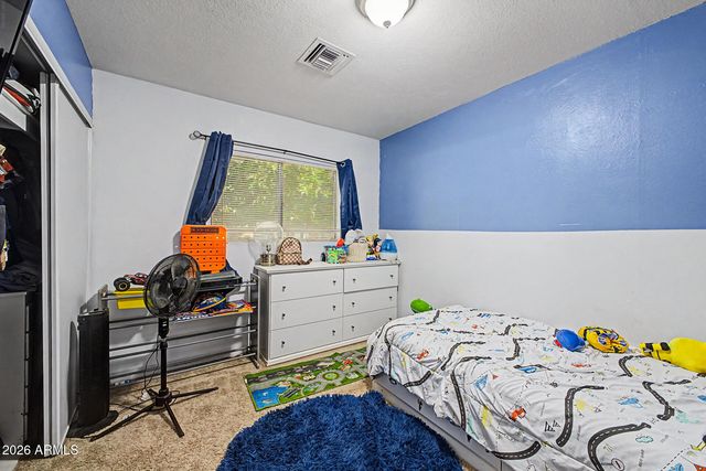 6107 W KEIM Drive, Glendale, AZ 85301