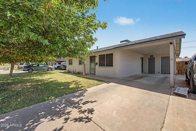 6107 W KEIM Drive, Glendale, AZ 85301