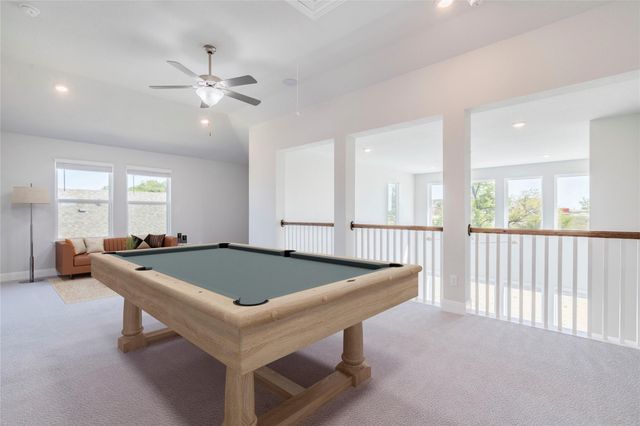 154 Bartlett Peak LN, Dripping Springs, TX 78620