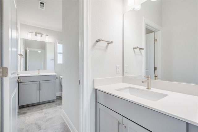 154 Bartlett Peak LN, Dripping Springs, TX 78620