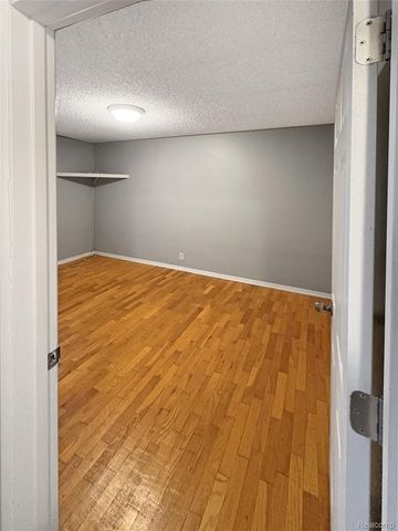 818 Dell Avenue, Flint, MI 48507