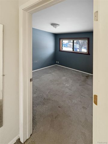 818 Dell Avenue, Flint, MI 48507