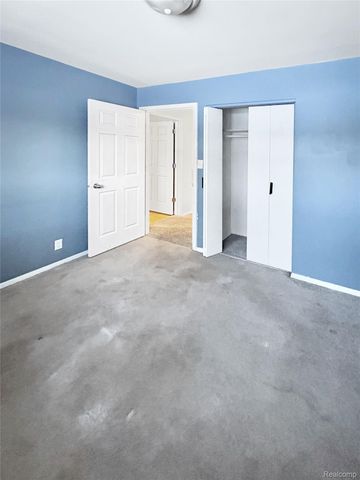 818 Dell Avenue, Flint, MI 48507