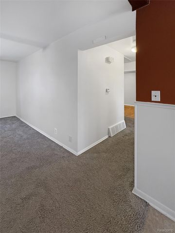 818 Dell Avenue, Flint, MI 48507