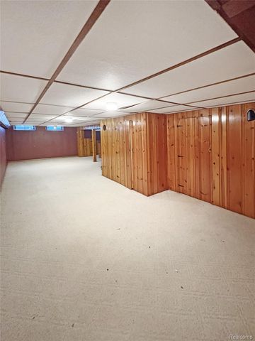 818 Dell Avenue, Flint, MI 48507