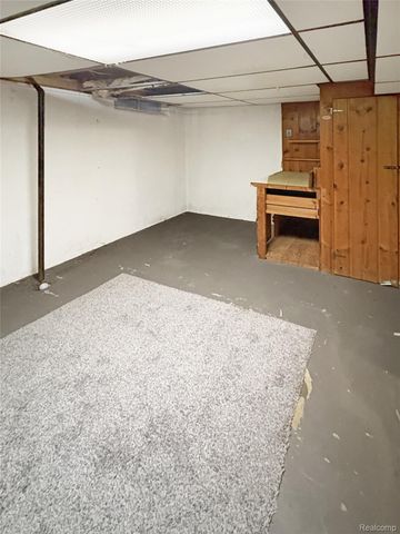 818 Dell Avenue, Flint, MI 48507