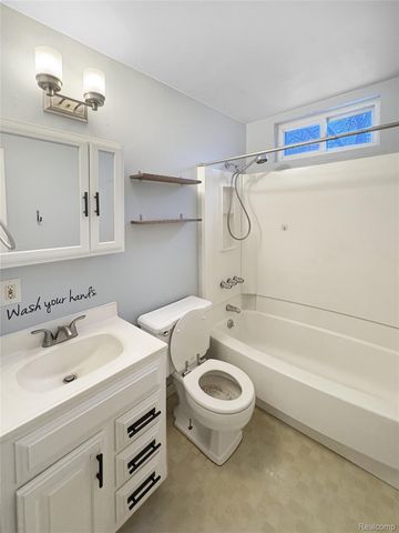 818 Dell Avenue, Flint, MI 48507