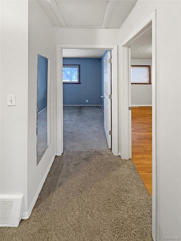 818 Dell Avenue, Flint, MI 48507