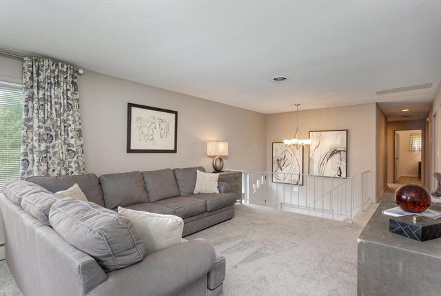 743 Summit Drive, Logan, OH 43138