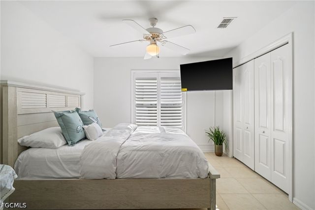 21489 Sheridan RUN, Estero, FL 33928