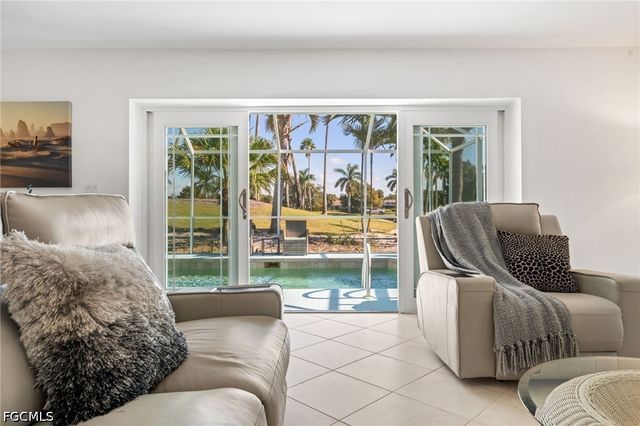 21489 Sheridan RUN, Estero, FL 33928