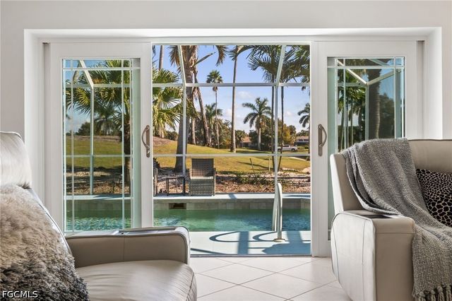 21489 Sheridan RUN, Estero, FL 33928
