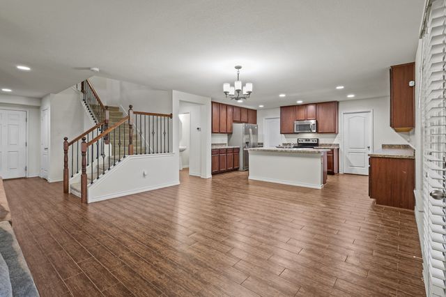 728 Jewelflower Drive, Desoto, TX 75115