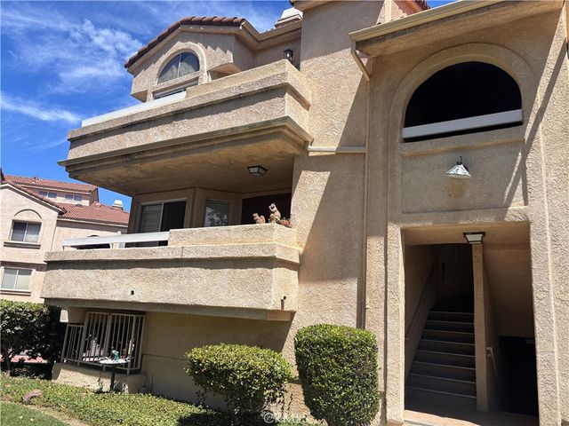 19834 sandpiper pl, Newhall, CA 91321