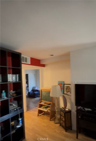 19834 sandpiper pl, Newhall, CA 91321