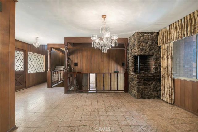 5346 Elvira Road, Woodland Hills, CA 91364
