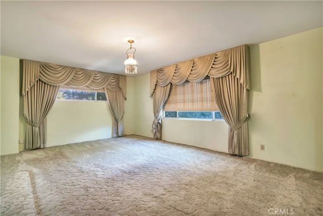 5346 Elvira Road, Woodland Hills, CA 91364