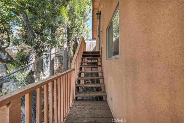 5346 Elvira Road, Woodland Hills, CA 91364