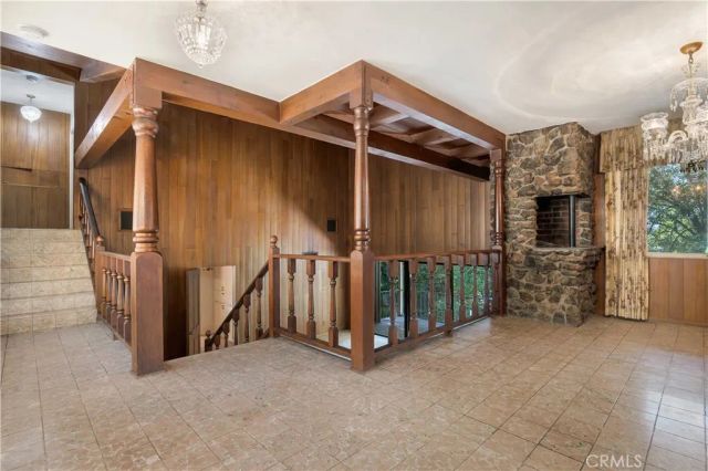 5346 Elvira Road, Woodland Hills, CA 91364
