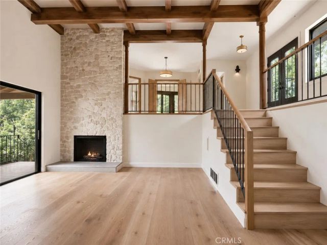 5346 Elvira Road, Woodland Hills, CA 91364