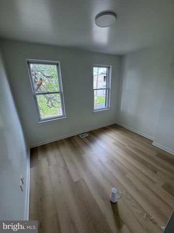 2425 N SYDENHAM ST, Philadelphia, PA 19132